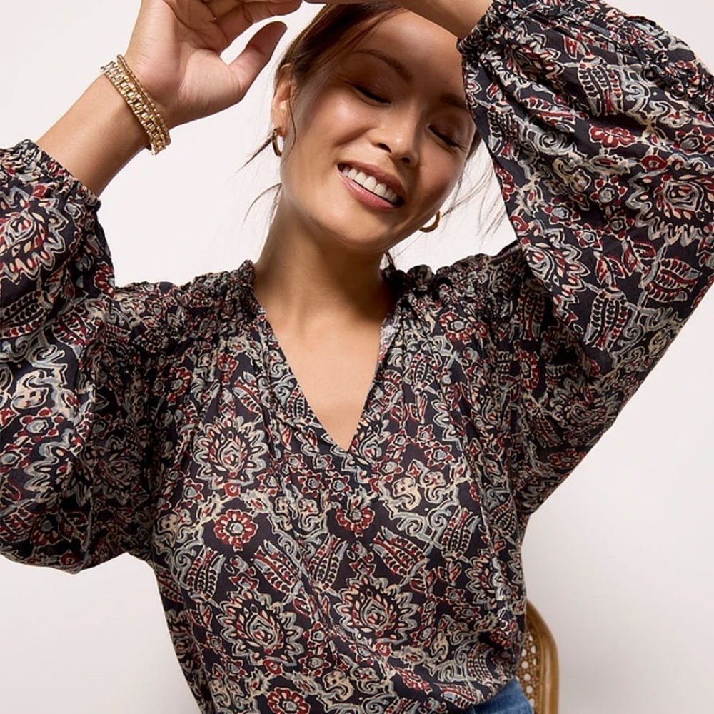 Evereve Kylie Ikat Blouse